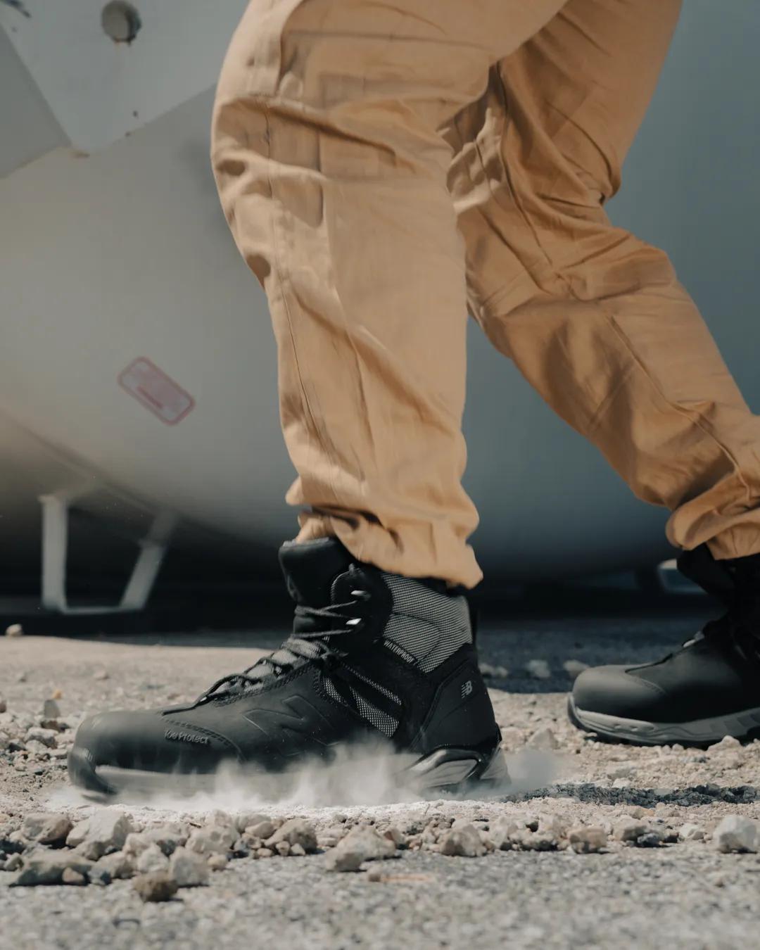 New Balance Allsite Waterproof Boot - CT EH PR SR - Black - D