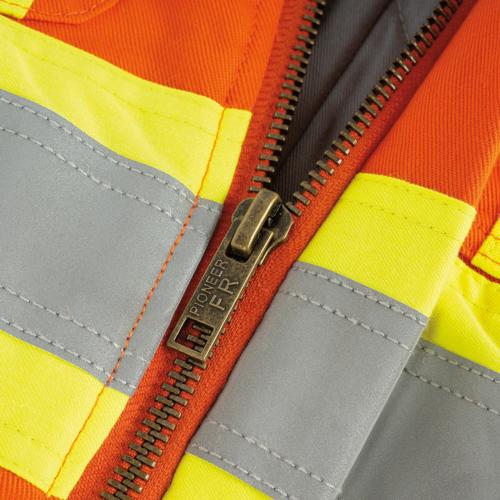 Salopette de s&eacute;curit&eacute; FR-Tech&reg; matelass&eacute; haute visibilit&eacute; ignifuge/anti&ndash;arc &eacute;lectrique &ndash; Orange haute visibilit&eacute; &ndash; Taille homme 4TG photo du produit