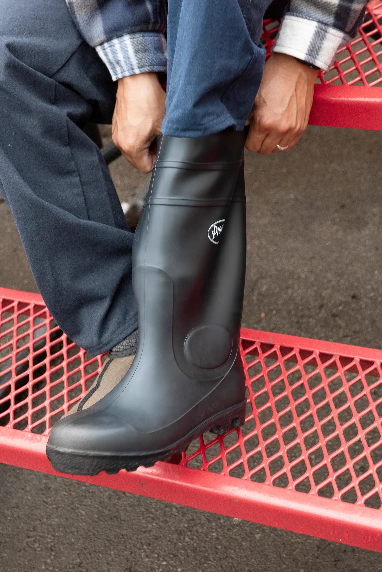 Plain Toe PVC Boot - Black - Men - 8 | V4710170-8 | Rubber Boots