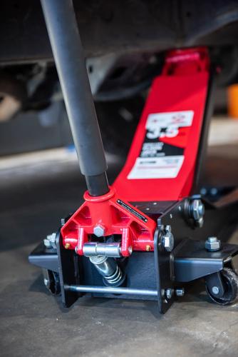 3.5-Ton High-Lift Floor Jack with 2-pc Handle product photo