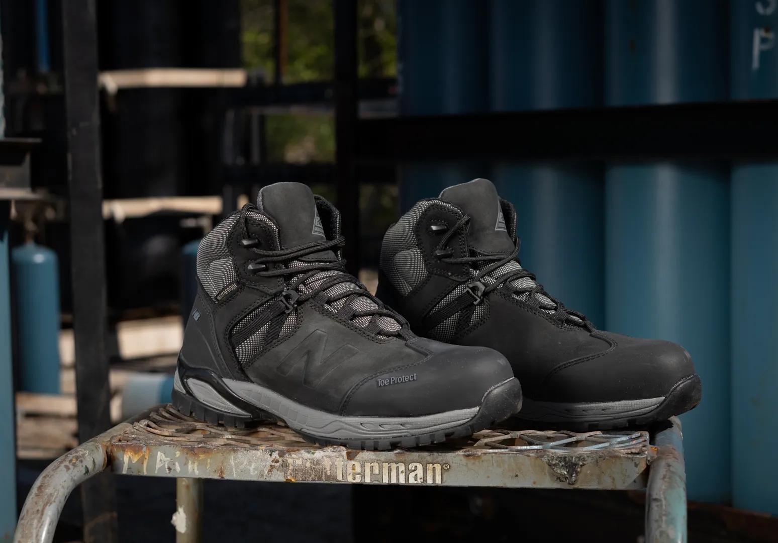 New Balance Allsite Waterproof Boot - CT EH PR SR - Black - D